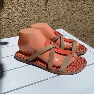 Naya leather summer slides shoes size 9M